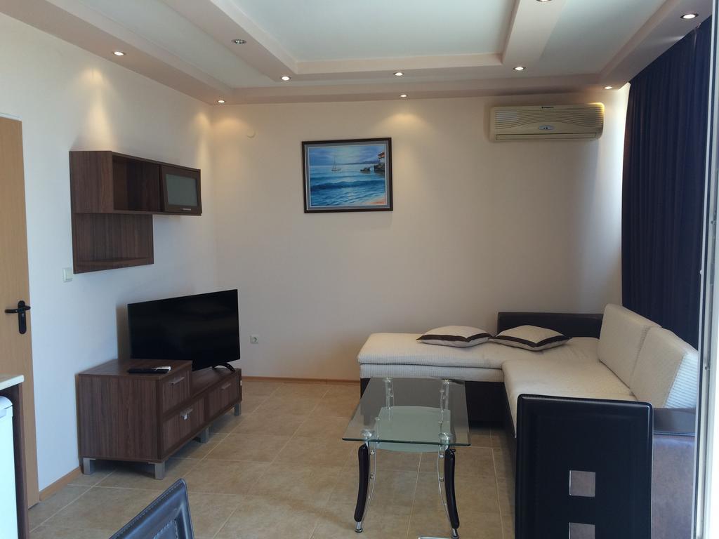 Golden Sea View Apartments Pomorie Exterior foto